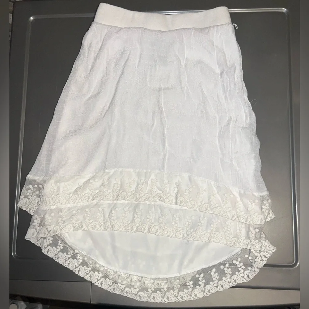 Amy Wear High-Low Skirt Size 10-12 - Picture 4 of 4
